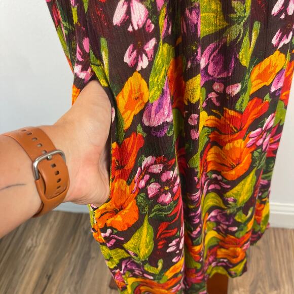 Go Softly Patio House Dress MuMu Orange Brown Floral Pockets Cottage Size Medium - Picture 7 of 9